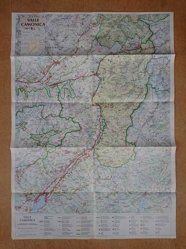 Vecchia mappa carta giornale - carta,